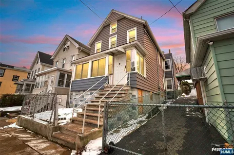 414 Mechanic St, Orange, NJ 07050