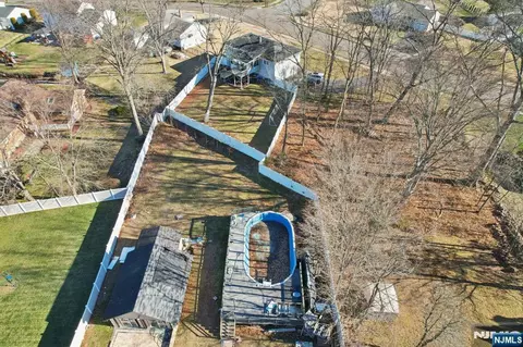 View/Area - 24 Holmes Ln, Wayne, NJ 07470 photo 3 of 3
