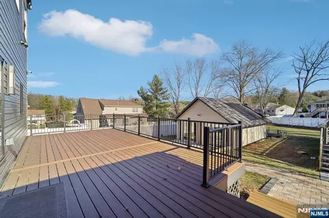 Exterior - 24 Holmes Ln, Wayne, NJ 07470 photo 5 of 8