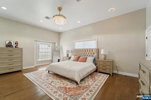 Bedroom - 24 Holmes Ln, Wayne, NJ 07470 photo 2 of 6