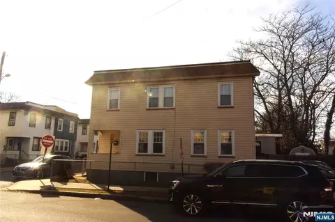 241 Guard Pl, Pleasantville, NJ 08232