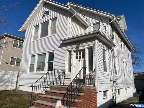 659 Valley Brook Ave, Lyndhurst, NJ 07071