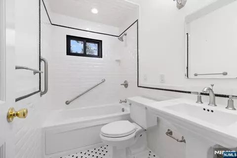 Bath - 229 Standish Rd, Paramus, NJ 07652 photo 3 of 7