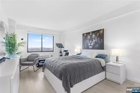 Bedroom - 307 Prospect Ave #17D, Hackensack, NJ 07601 photo 1 of 2