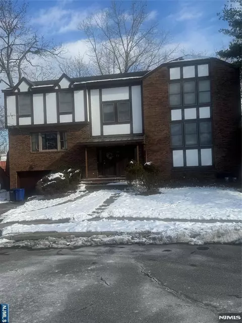 Exterior - 39 1 2 Smith, Waldwick, NJ 07463 photo 1 of 1