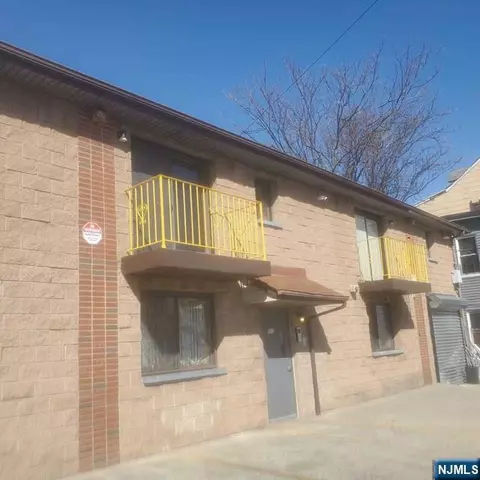 217-221 Park Ave, Paterson, NJ 07501