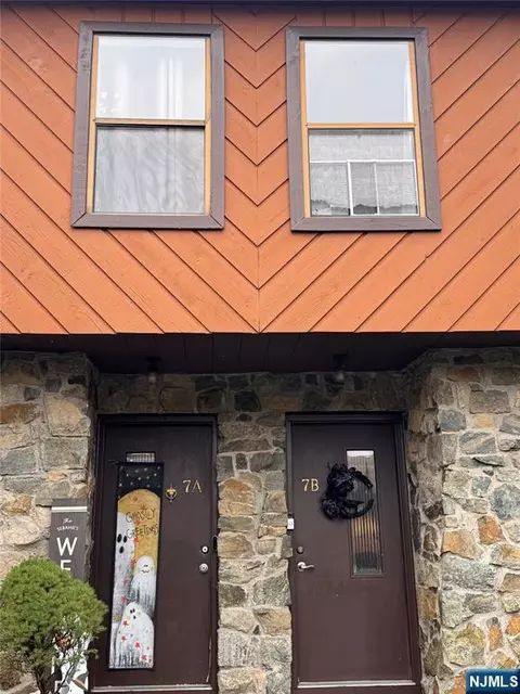 7 Brookside # B, Wanaque, NJ 07465