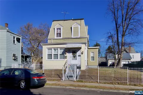 14-16 Fuller Pl, Irvington, NJ 07111