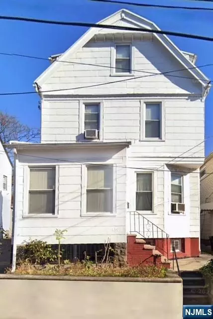 459 23rd St, Paterson, NJ 07514