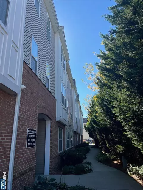 435 Van Houten Ave #307, Passaic, NJ 07055