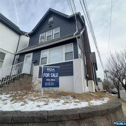 66 Garden Ave, Belleville, NJ 07109