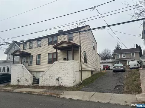 25-27 New St, Belleville, NJ 07109