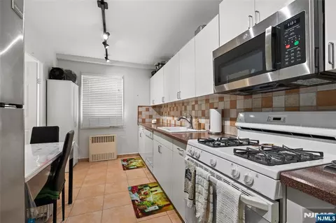 280 Prospect #9H, Hackensack, NJ 07601