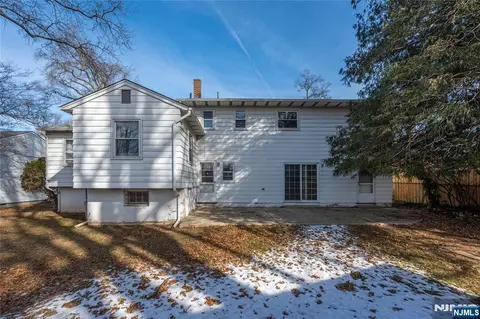 Exterior - 409 W Anderson St, Hackensack, NJ 07601 photo 6 of 6