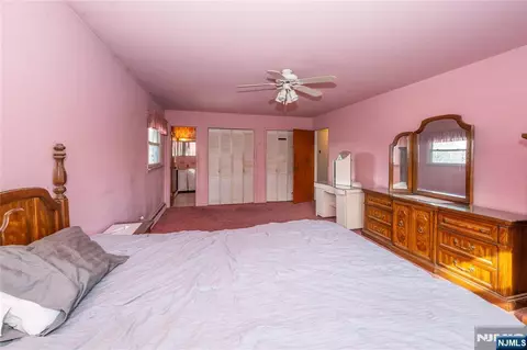 Bedroom - 409 W Anderson St, Hackensack, NJ 07601 photo 4 of 4