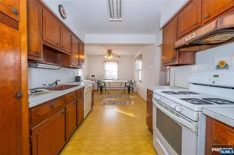 Other - 409 W Anderson St, Hackensack, NJ 07601 photo 1 of 2