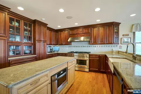 Kitchen - 599 Point Ave, Brick, NJ 08724 photo 1 of 3