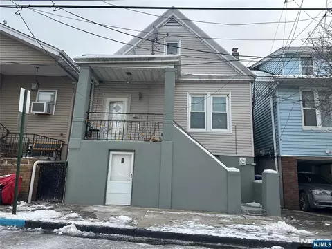 6408 Grand Ave, North Bergen, NJ 07047