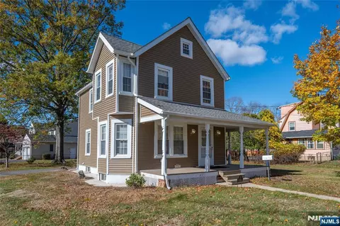 238 Van Ave, Pompton Lakes, NJ 07442