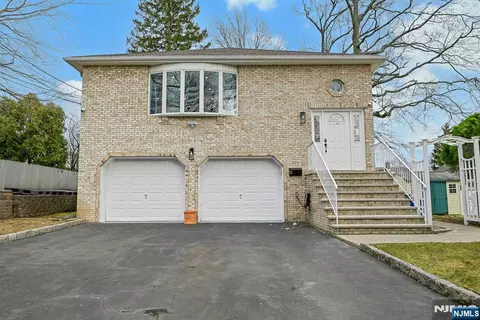 67 Central Ave, Dumont, NJ 07628
