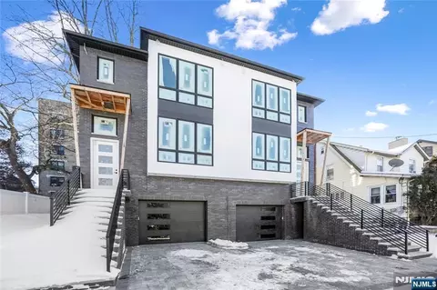 762 Williams Pl #B, Cliffside Park, NJ 07010