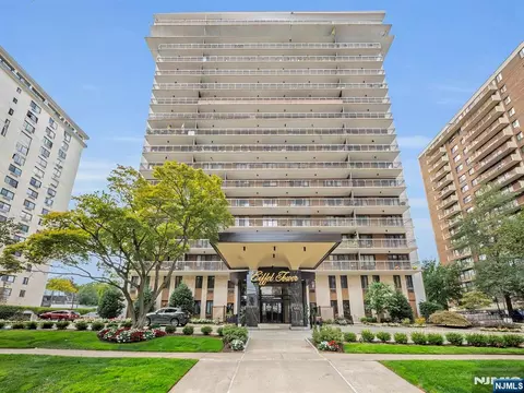 151 Prospect Ave #16D, Hackensack, NJ 07601