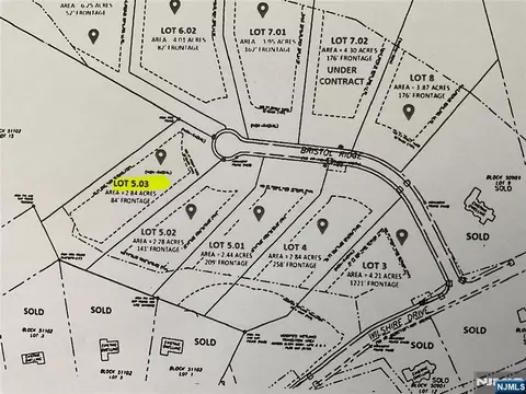 9 Bristol Ridge Rd, Boonton Township, NJ 07005