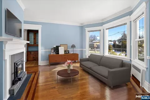 Living - 258 Clinton Pl, Hackensack, NJ 07601 photo 1 of 2