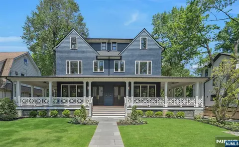 82-84 Watchung Ave, Montclair, NJ 07043