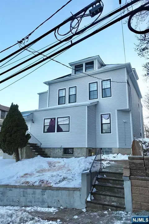 172-176 Delavan Ave, Newark, NJ 07104