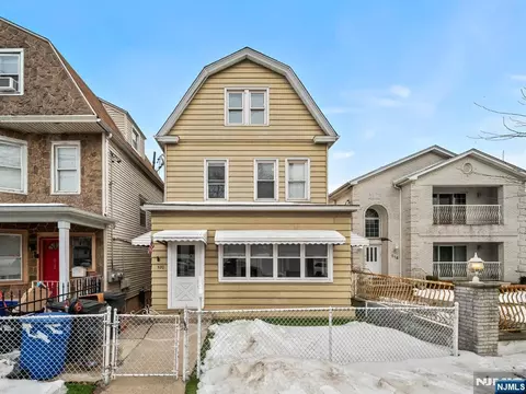 520 Schuyler Ave, Kearny, NJ 07032