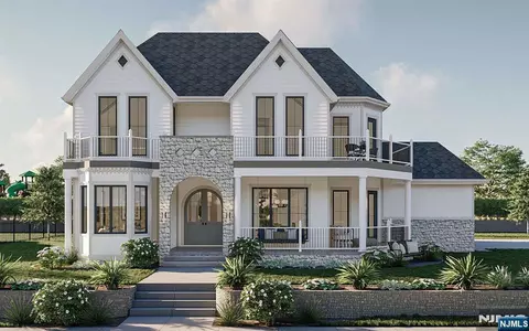 9 Davon Ln, Hamburg, NJ 07419
