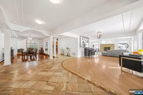 72 Stony Brook Rd, Montville, NJ 07045