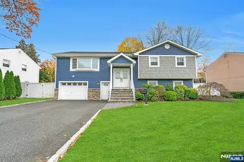 30-06 Morlot Ave, Fair Lawn, NJ 07410