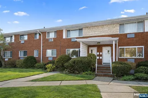 1323 Anderson Ave #15, Fort Lee, NJ 07024