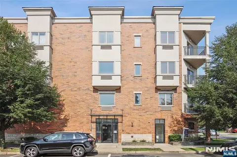 93 Palisade, Cliffside Park, NJ 07010