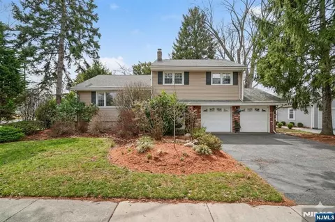 357 Oradell Ave, Oradell, NJ 07649 photo 1