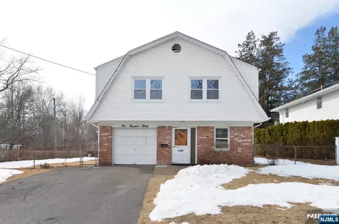 130 Washington Ave, New Milford, NJ 07646