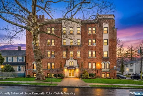 303 Hamilton Pl #A4, Hackensack, NJ 07601