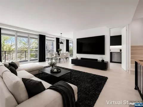 2 Horizon Rd # G5, Fort Lee, NJ 07024