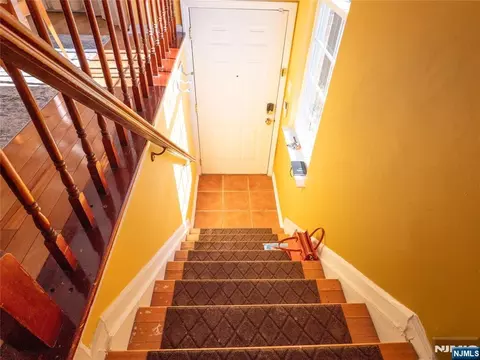 37 Boston Ct #311, Newark, NJ 07103