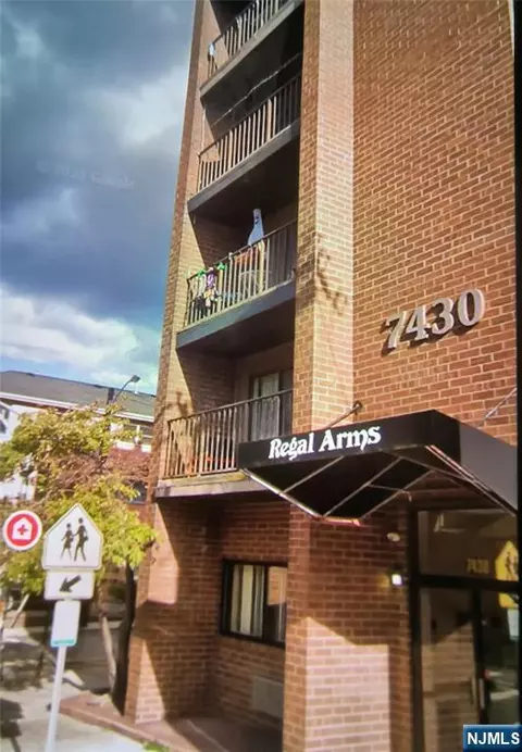 7430 Kennedy Blvd #103, North Bergen, NJ 07047