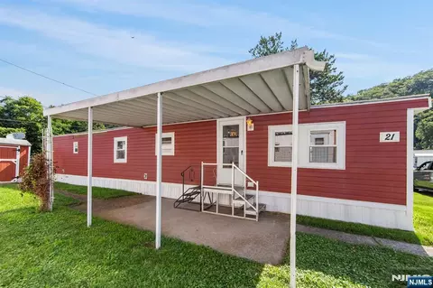 190 Apt 21 Us Highway 46, Knowlton, NJ 07832