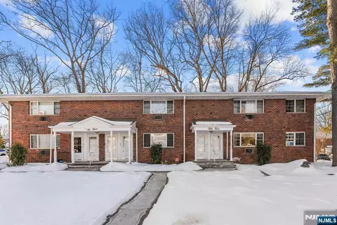 5306 Christopher St, Ramsey, NJ 07446