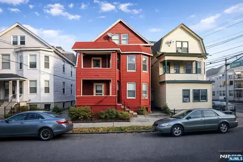 87 Rosa Park, Paterson, NJ 07524