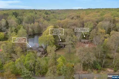 View/Area - 17 Hillside Ave, Saddle River, NJ 07458 photo 1 of 1