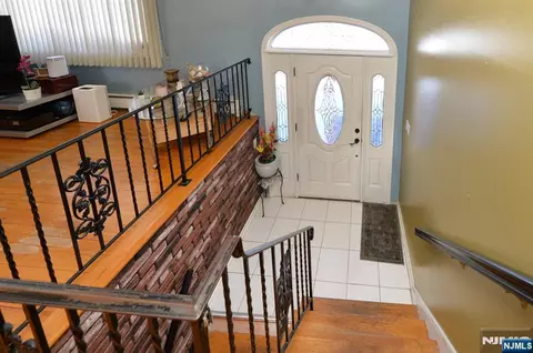 Entry Way - 454 E Ridgewood Ave, Paramus, NJ 07652 photo 3 of 3