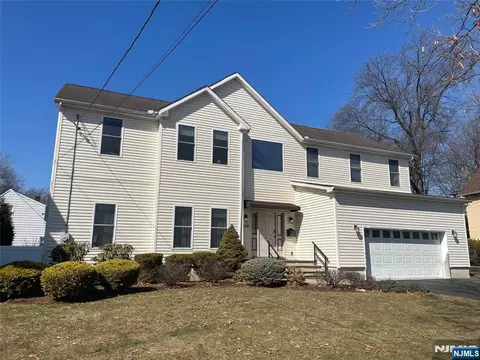 238 Park Ave, Teaneck, NJ 07666