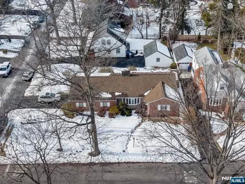 149 Allen St, Hackensack, NJ 07601 photo 1