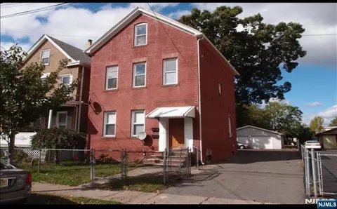 83 Plauderville Ave, Garfield, NJ 07026